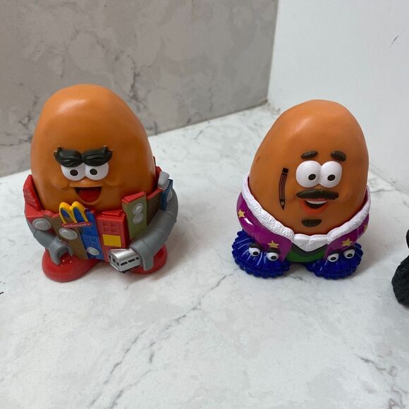 McDonald's Kerwin Frost and Uptown Moe McNugget Buddies Happy Meal Toy Figure - Picture 2 of 4